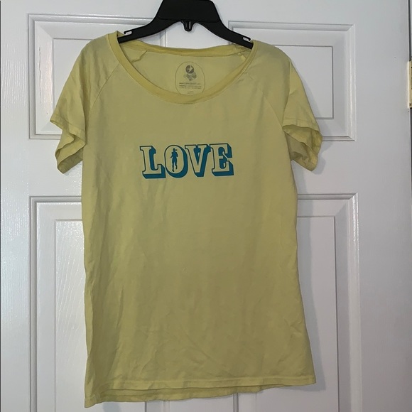 oiselle Tops - Oiselle Love to Run tee